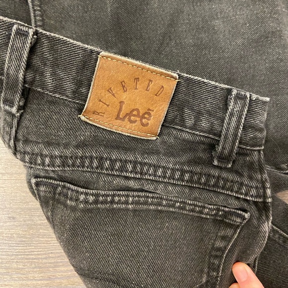 HAND PAINTED FLAME BOTTOM JEANS - Picture 3 of 4